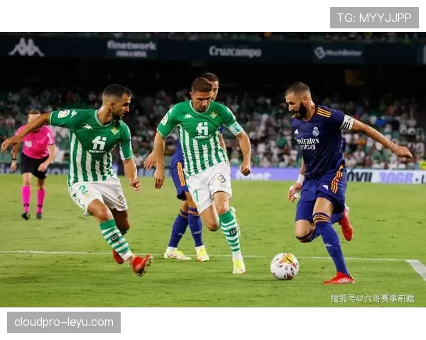 黄潜整体实力稳居西甲中上游,近期表现稳健 黄潜整体实力稳居西甲中上游,近期表现稳健