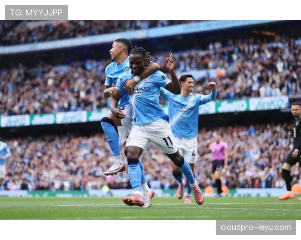 哈兰德对阵各联赛球队表现对比：跨联赛适应能力解析