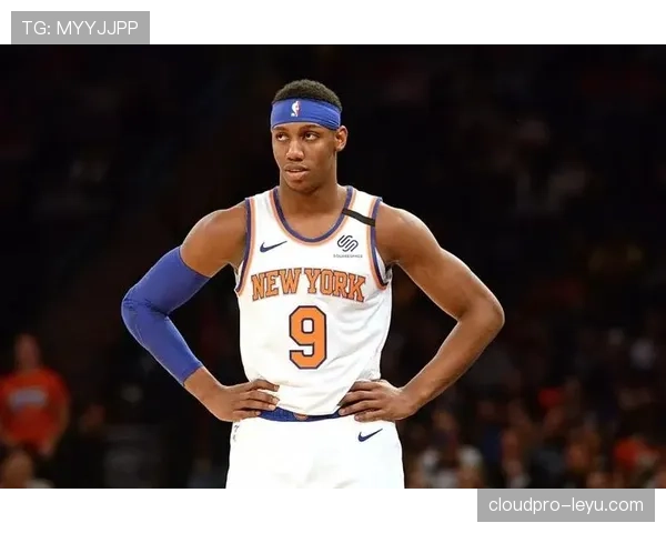 兰德尔挡拆制造错位，效率优于巴雷特